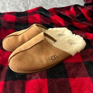 MENS UGG SLIPPERS